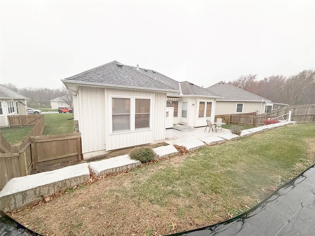 1112 SW Hoke Drive — photo 95