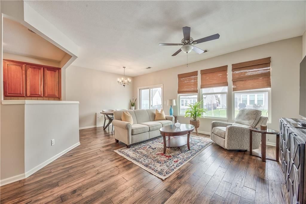 23304 W 90th Street — photo 3
