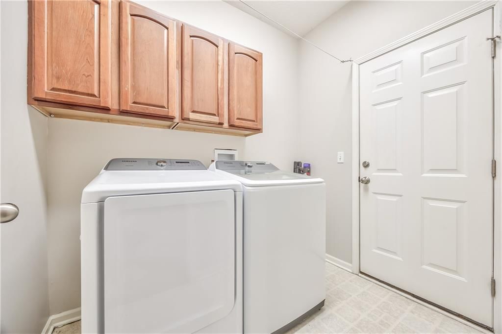 23304 W 90th Street — photo 19