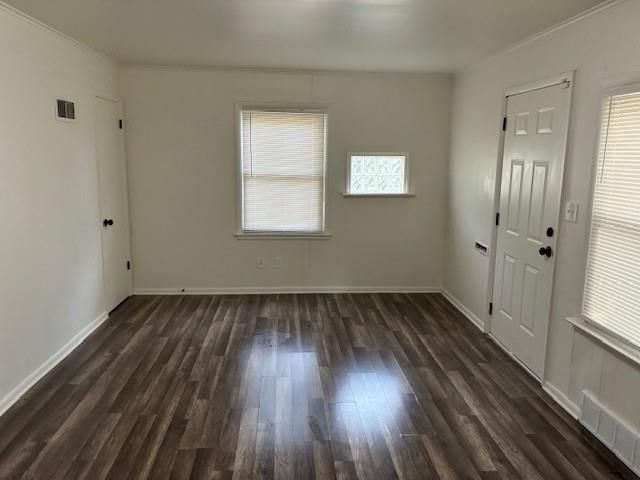 1512 W College Street — photo 13