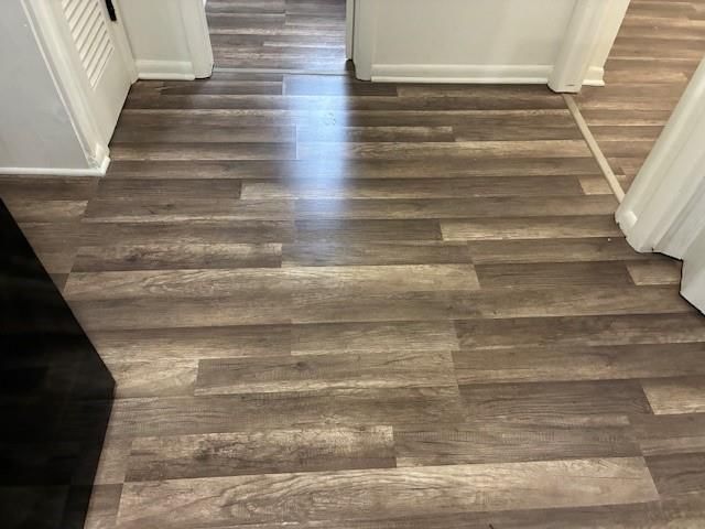 1512 W College Street — photo 17