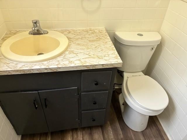 1512 W College Street — photo 22