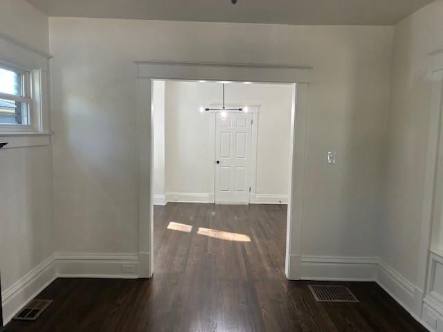 4410 Forest Avenue — photo 14