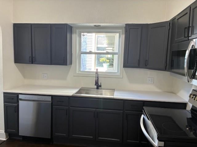4410 Forest Avenue — photo 29