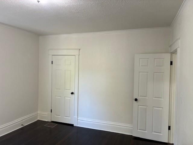 4410 Forest Avenue — photo 41