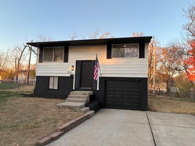18104 E 17th Street N, Independence, MO