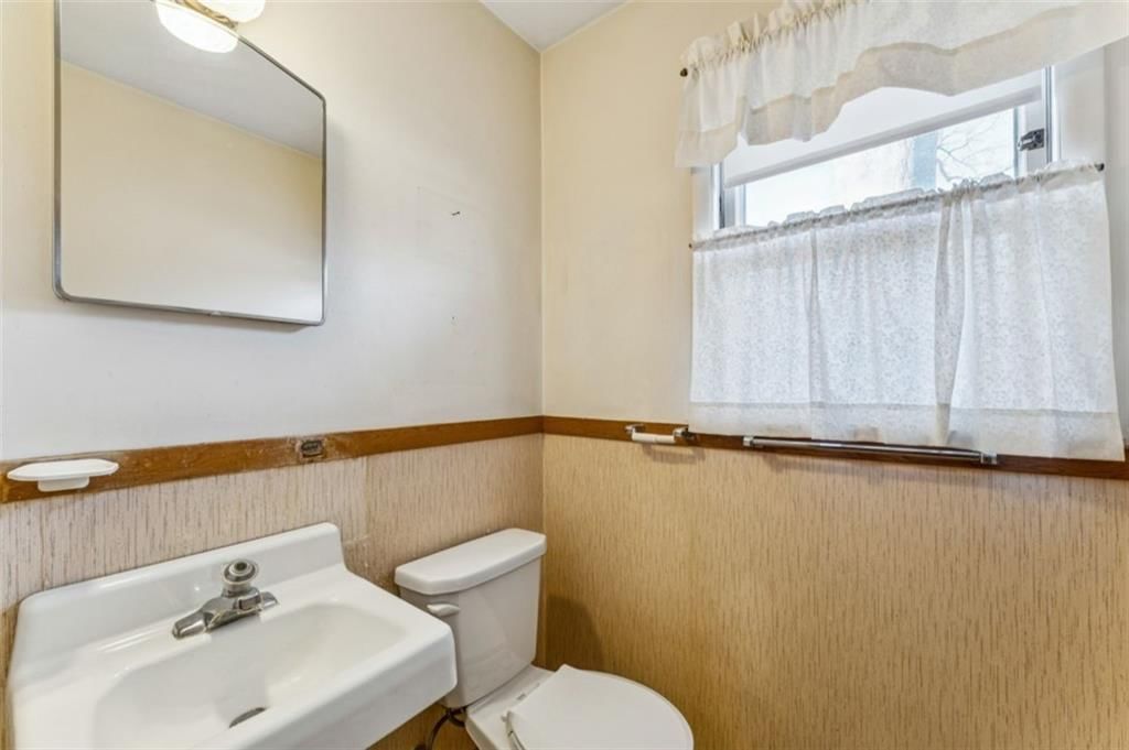 8712 Conser Street — photo 12
