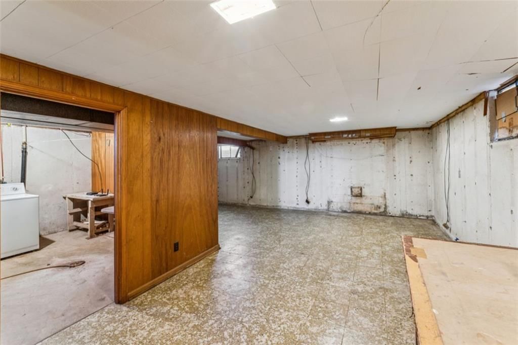 8712 Conser Street — photo 24