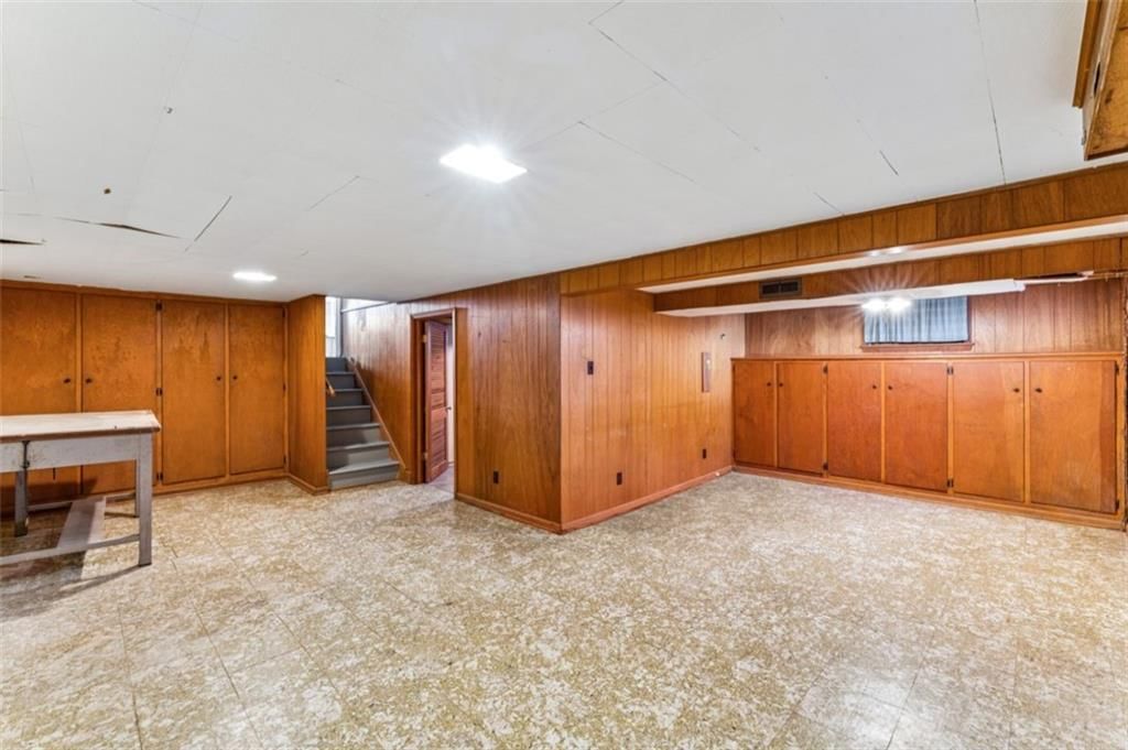 8712 Conser Street — photo 25