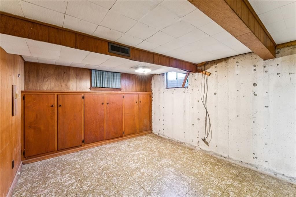 8712 Conser Street — photo 26