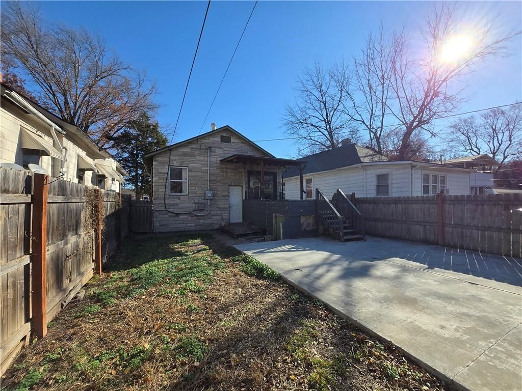 334 N BELMONT Boulevard — photo 18