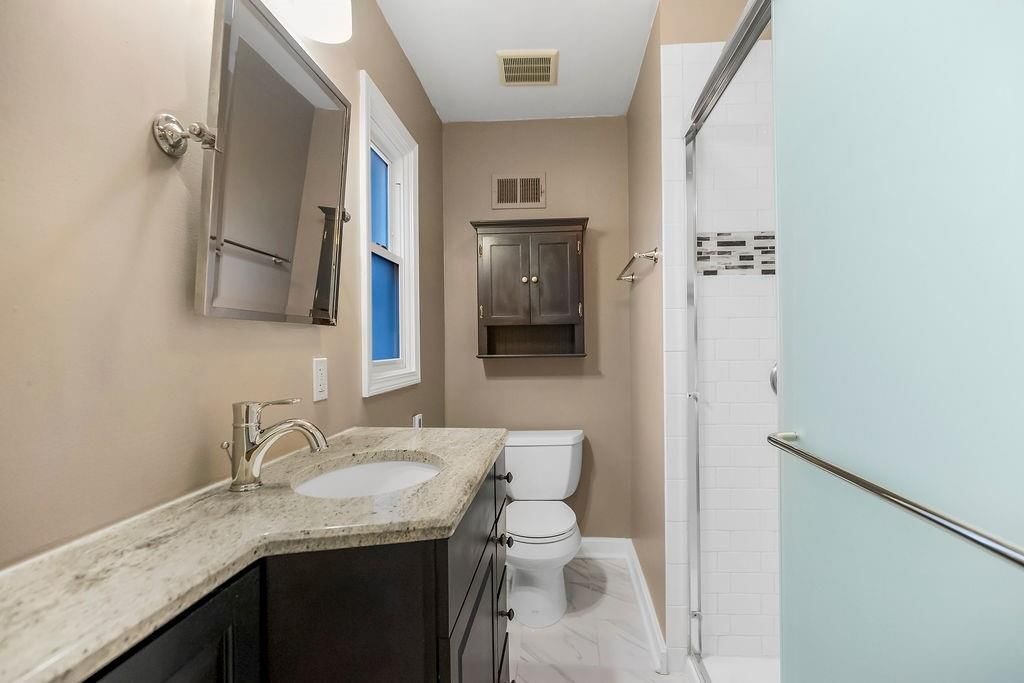 2819 W 89th Street — photo 23
