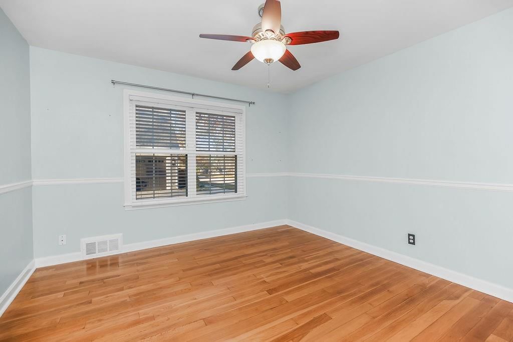 2819 W 89th Street — photo 24