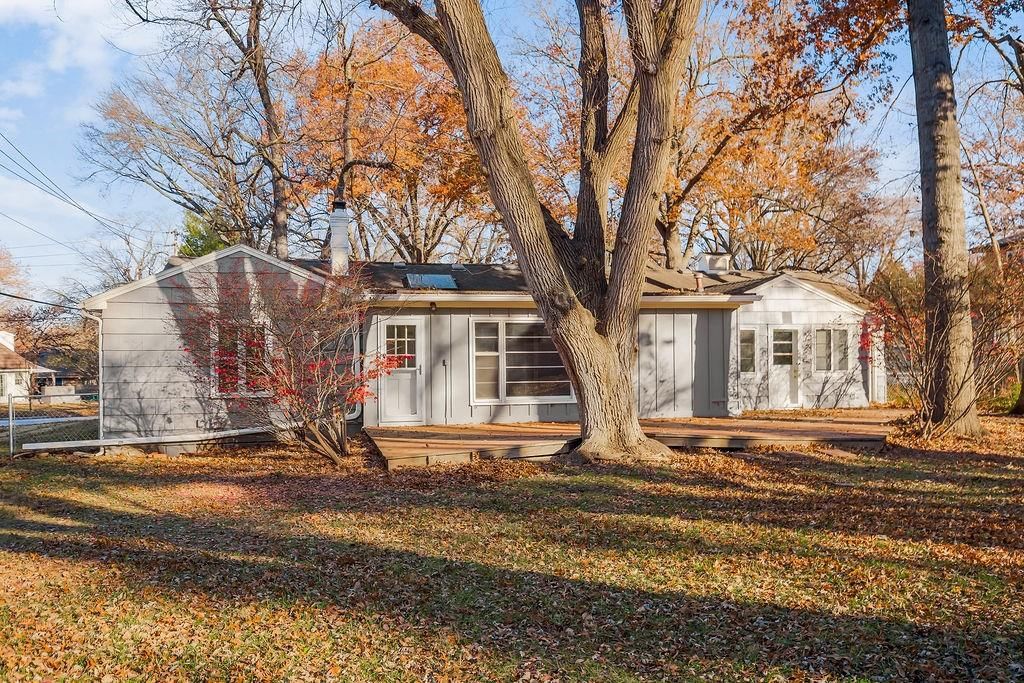 2819 W 89th Street — photo 35