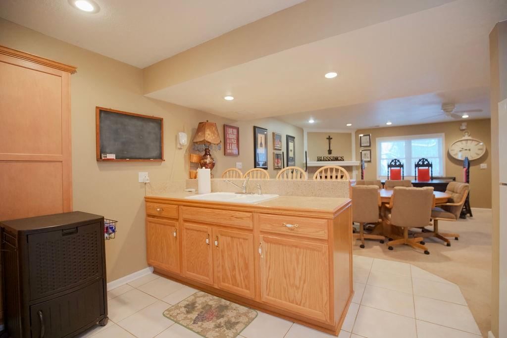 5530 Rene Street — photo 40