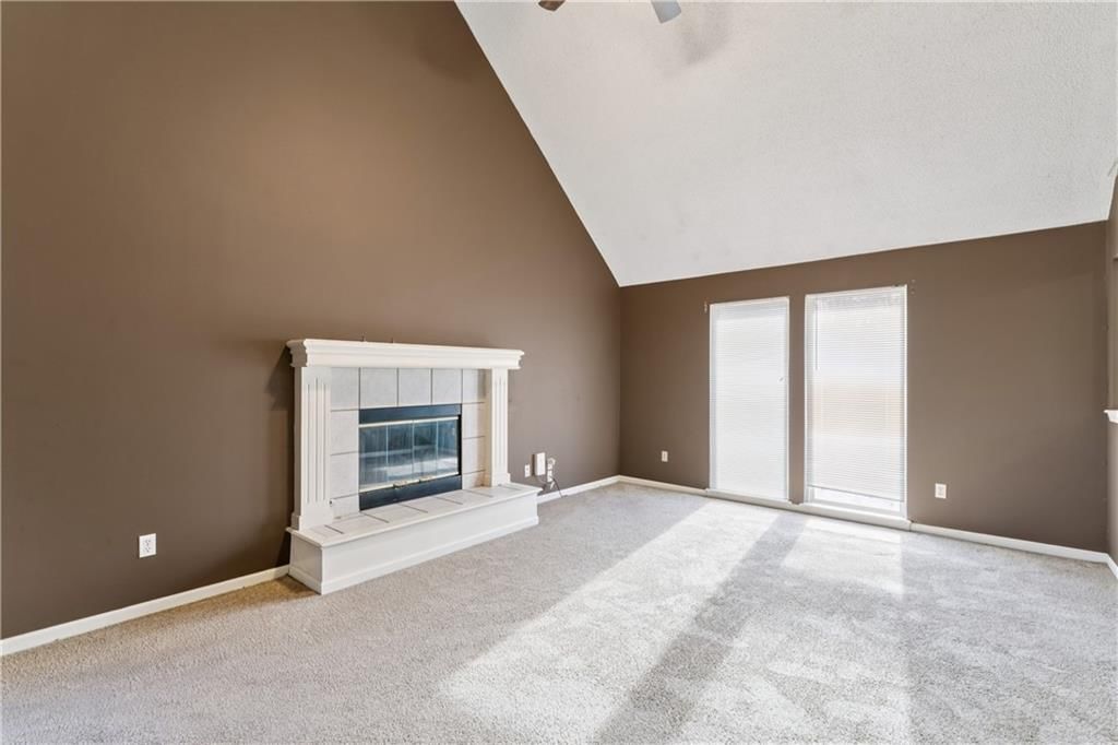 703 NE Swann Circle — photo 7