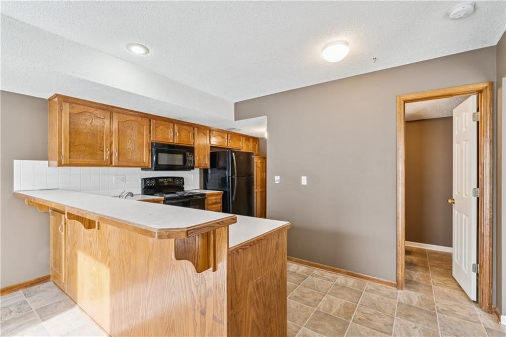 703 NE Swann Circle — photo 9