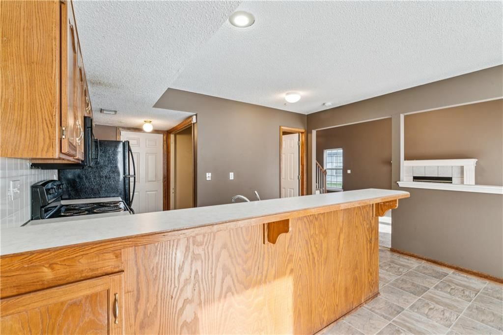 703 NE Swann Circle — photo 10