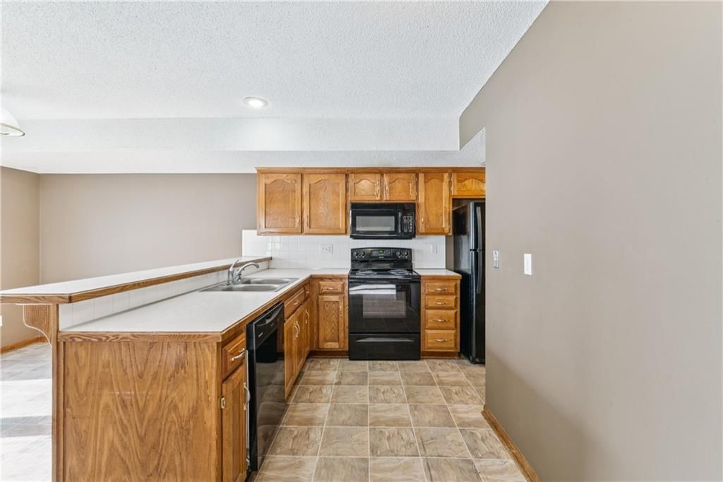 703 NE Swann Circle — photo 14