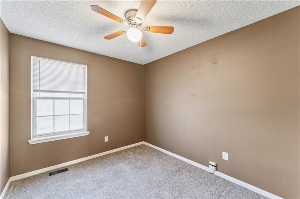 703 NE Swann Circle — photo 26