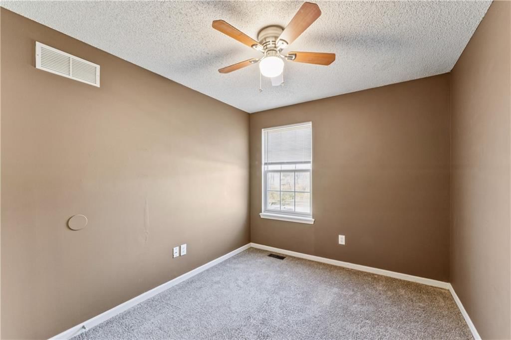 703 NE Swann Circle — photo 27
