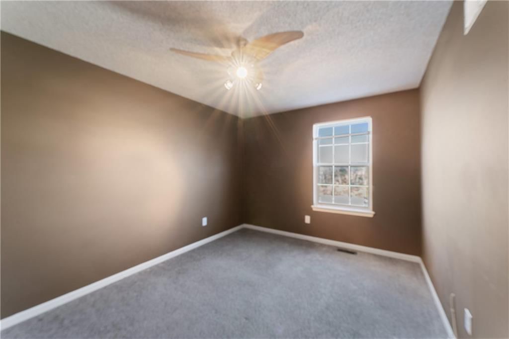 703 NE Swann Circle — photo 29