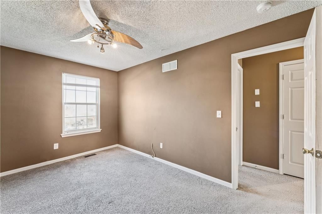 703 NE Swann Circle — photo 30