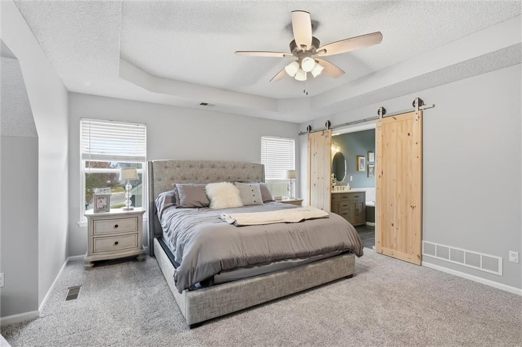 5725 Marion Street — photo 15