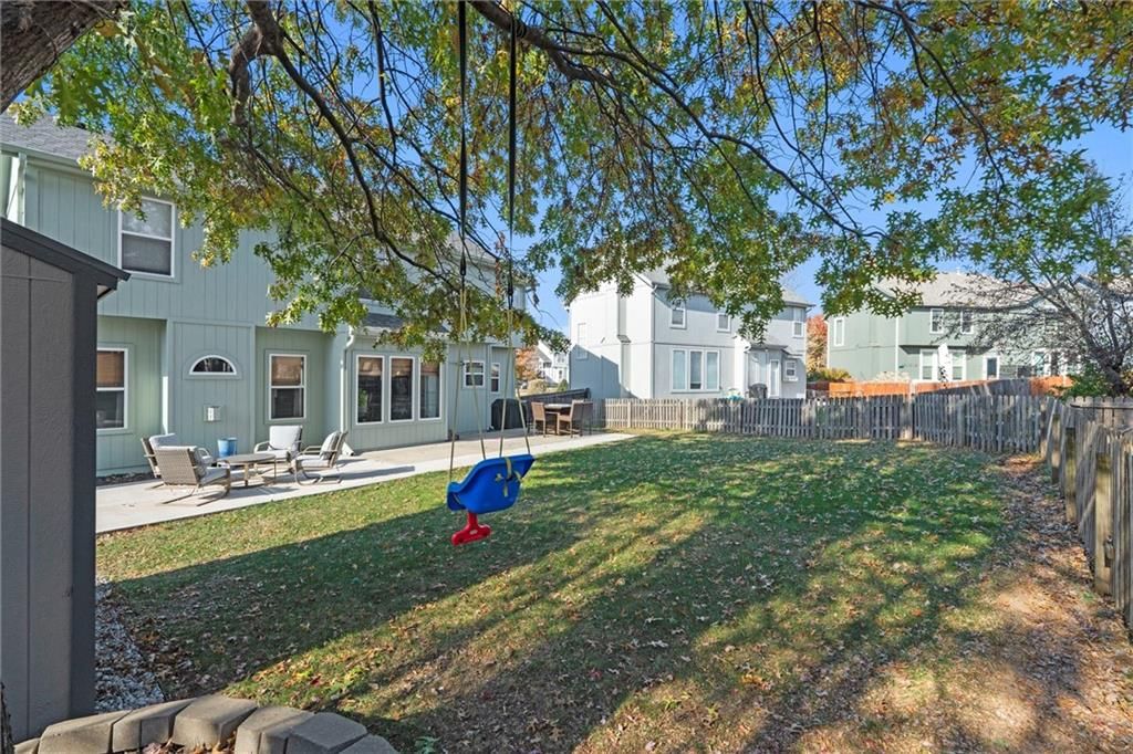 5725 Marion Street — photo 36