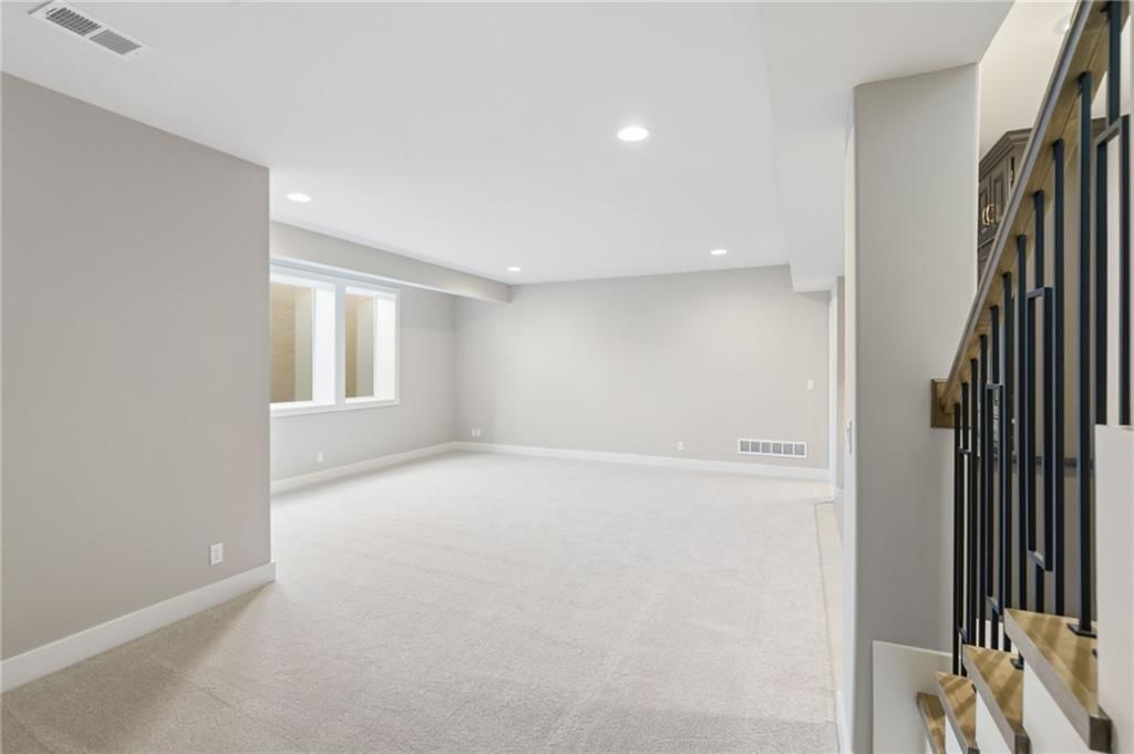 15284 W 173rd Terrace — photo 29