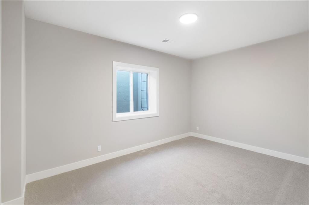 15284 W 173rd Terrace — photo 36