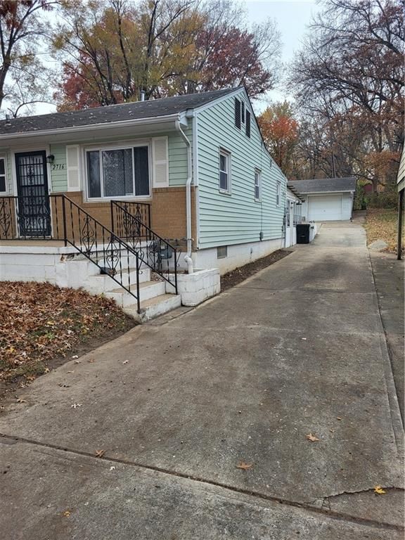 2716 Appleton Avenue — photo 4