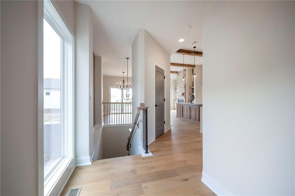 15309 W 173rd Terrace — photo 5