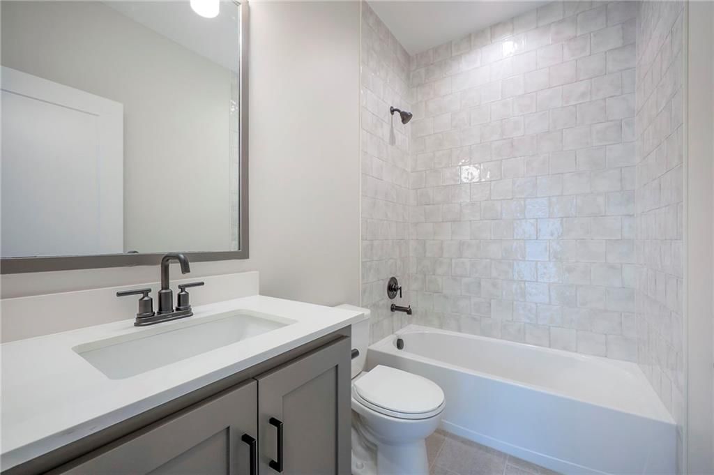 15309 W 173rd Terrace — photo 8