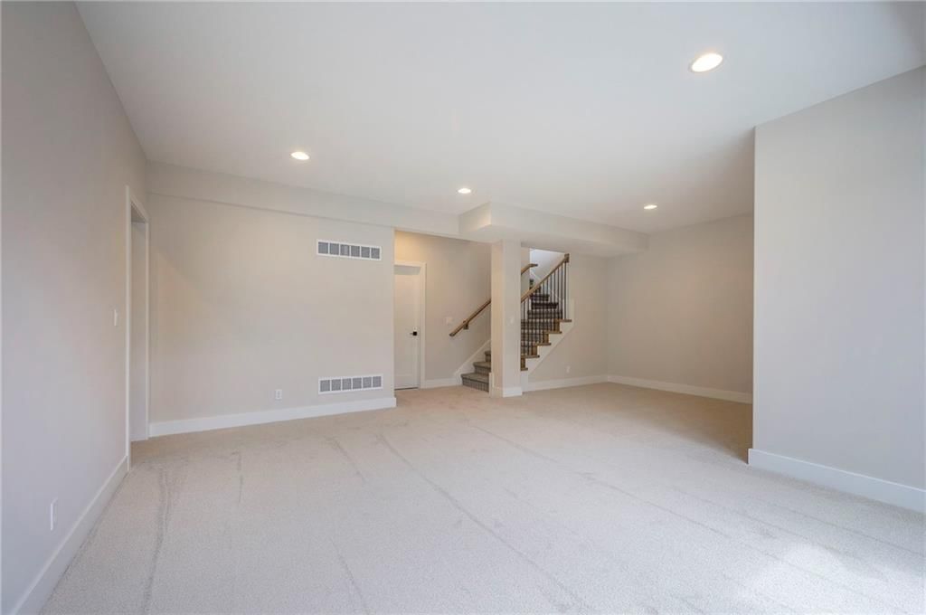15309 W 173rd Terrace — photo 37