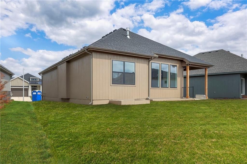 15309 W 173rd Terrace — photo 40