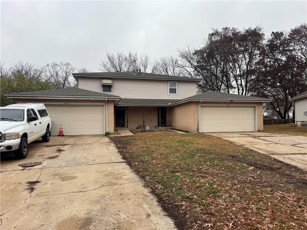 8808 E 58th Terrace, Raytown, MO