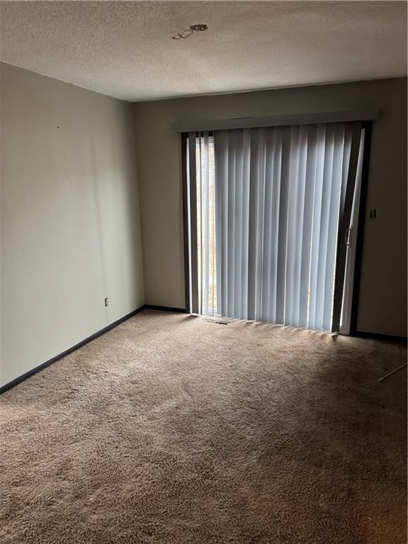 8808 E 58th Terrace — photo 8
