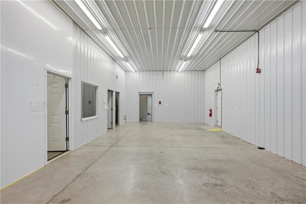 2307 Missouri Avenue — photo 31