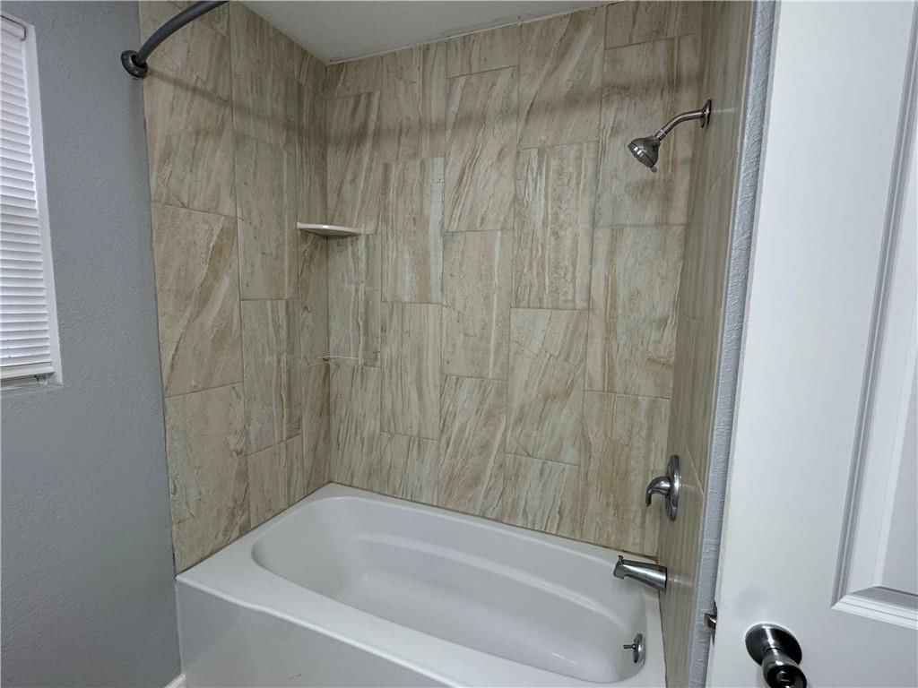503 E Corrine Street — photo 16