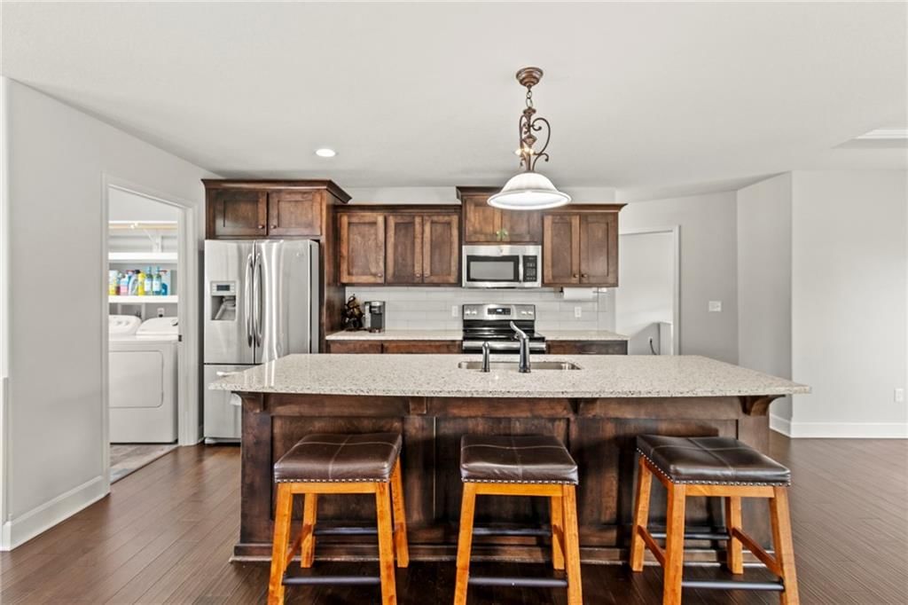 705 Chisam Road — photo 12