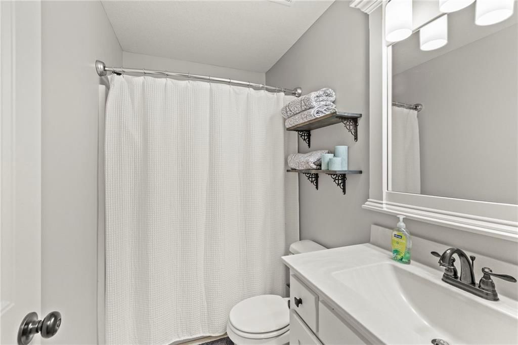705 Chisam Road — photo 22