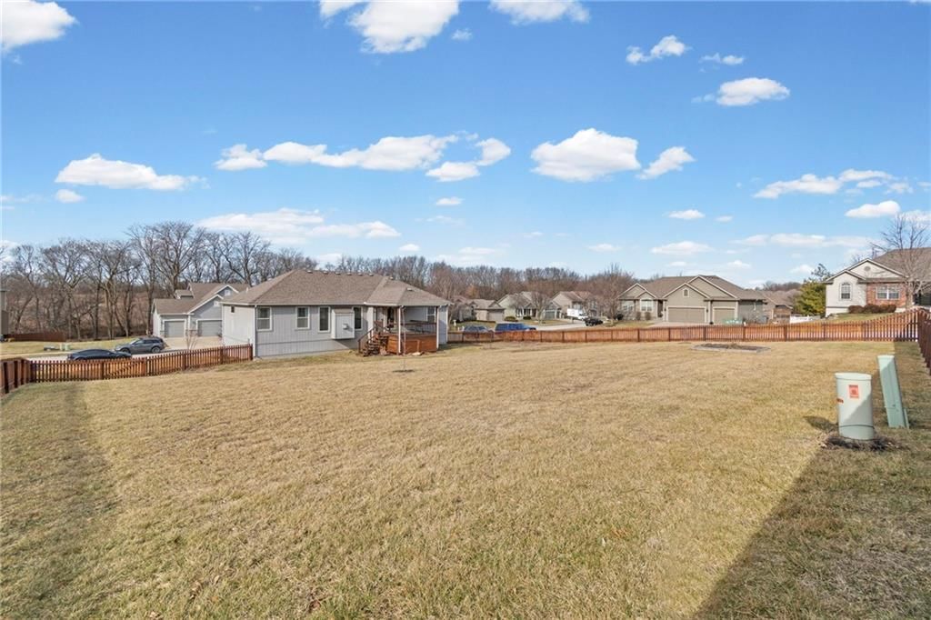 705 Chisam Road — photo 33
