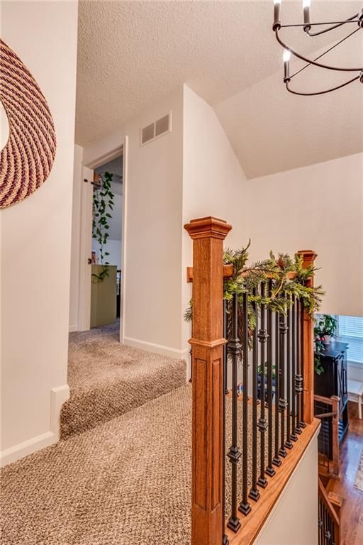 204 E Shawnee Street — photo 31