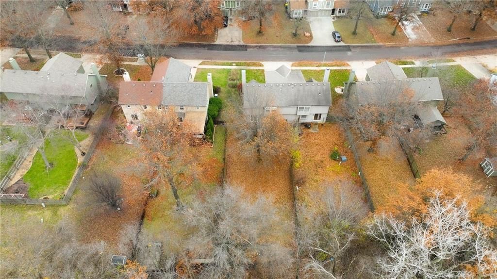 11756 Oakmont Street — photo 32