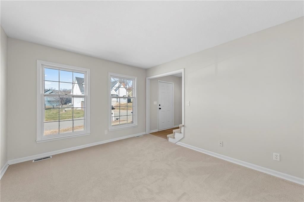13313 Corrington Avenue — photo 7