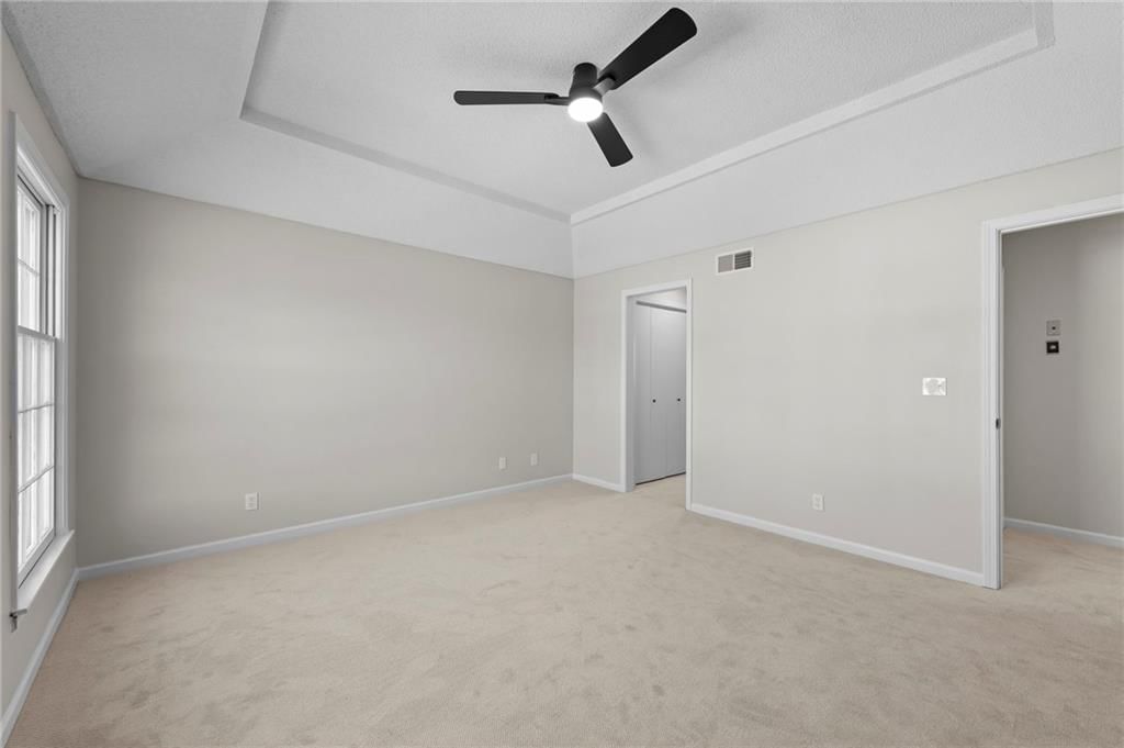 13313 Corrington Avenue — photo 21