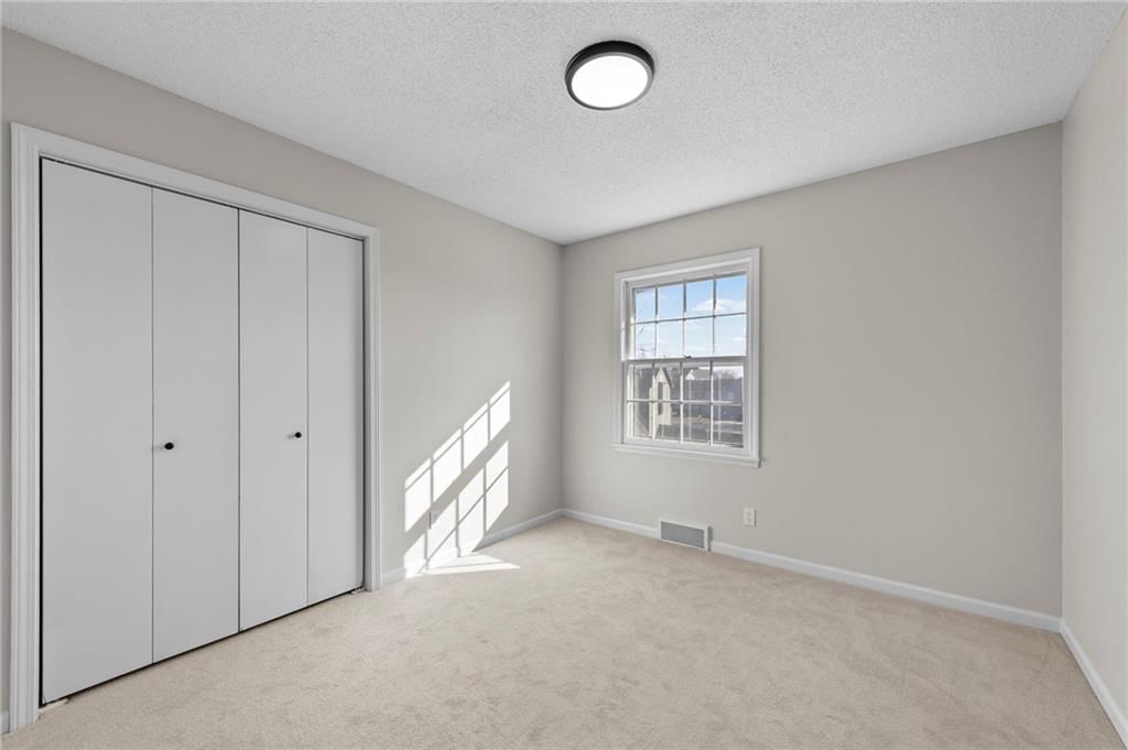 13313 Corrington Avenue — photo 25