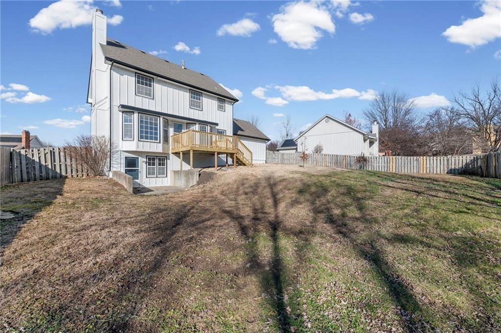 13313 Corrington Avenue — photo 47