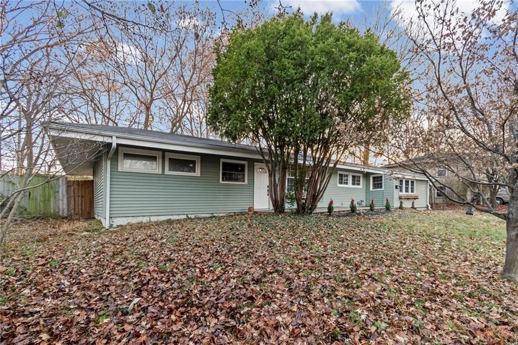 745 Hillside Avenue — photo 3